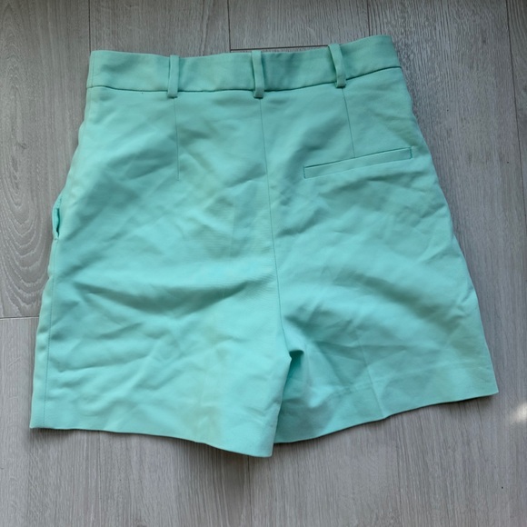 Mint Zara short - Picture 2 of 2